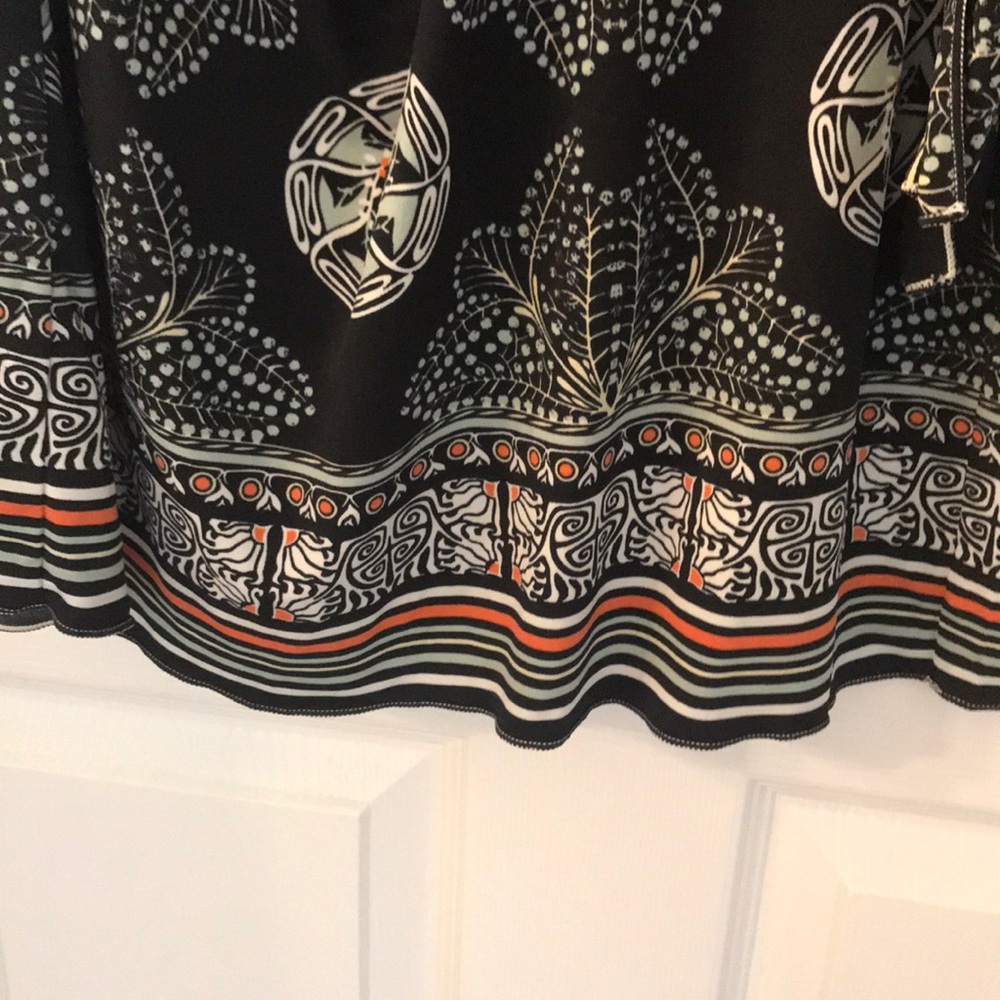 Dress - Picture 3 of 4
